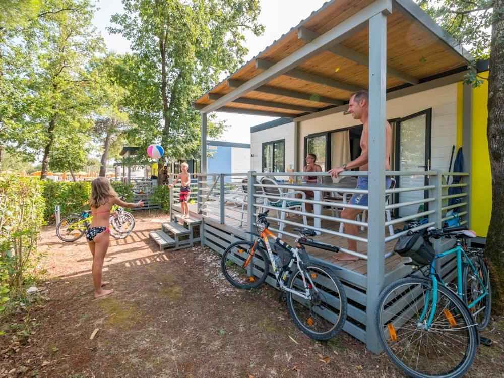 Mobile Homes Solaris Vacanceselect Шибеник Экстерьер фото