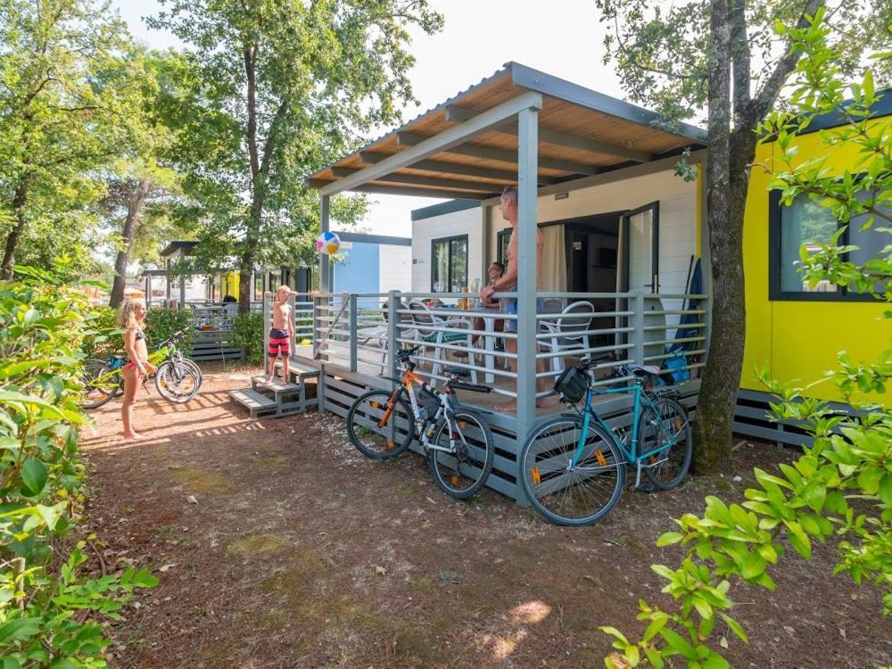 Mobile Homes Solaris Vacanceselect Шибеник Экстерьер фото